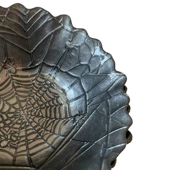 Akcam Spider Web Grey Turkish Glass 6” Halloween Bowls Set of 4 NEW - Picture 6 of 10